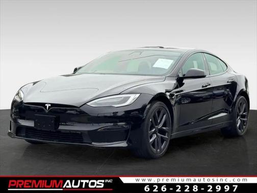 2022 Tesla Model S Base