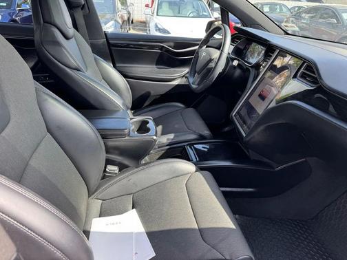 2018 Tesla Model X 75D
