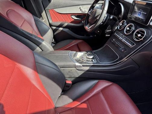 2019 Mercedes-Benz GLC 300 4MATIC Coupe