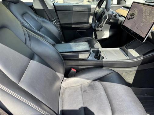 2021 Tesla Model Y Standard Range Rear-Wheel Drive
