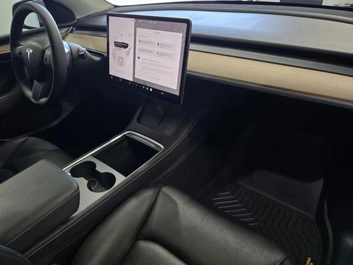 Stealth Grey 2025 Tesla Model Y Long Range Dual Motor All-Wheel Drive