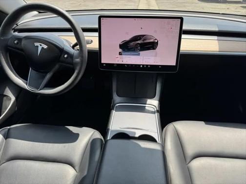 2022 Tesla Model 3 Standard Range