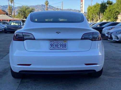 2023 Tesla Model 3 Standard Range