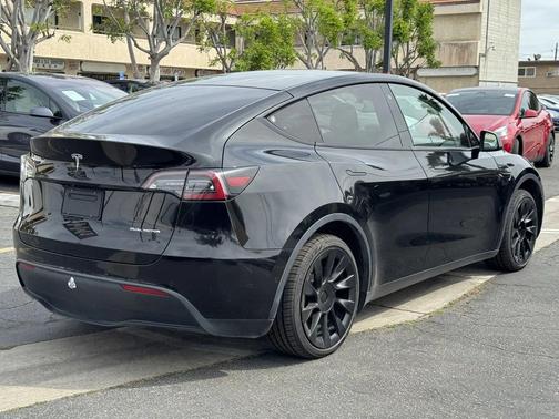 2020 Tesla Model Y Long Range Dual Motor All-Wheel Drive