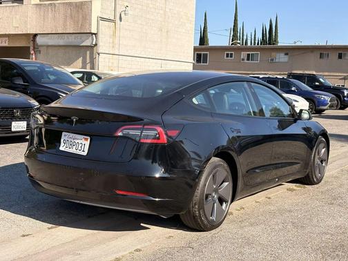 Solid Black 2022 Tesla Model 3 Standard Range