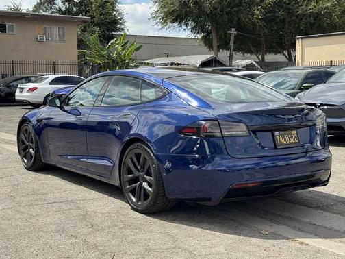 2022 Tesla Model S Base