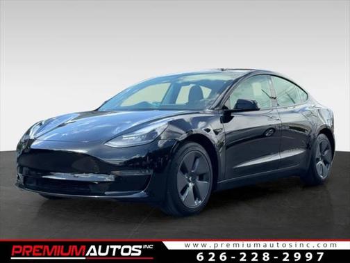 2022 Tesla Model 3 Standard Range