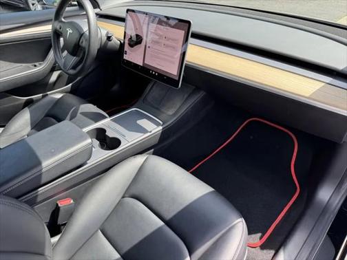 2022 Tesla Model 3 Standard Range