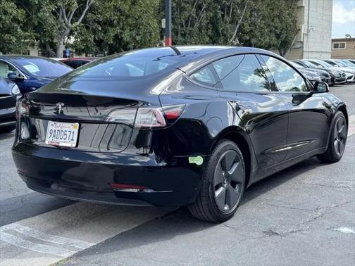 2022 Tesla Model 3 Standard Range