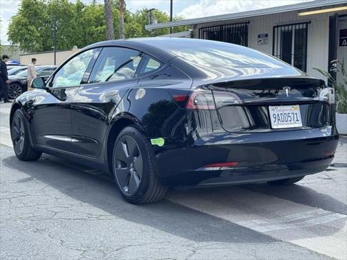 2022 Tesla Model 3 Standard Range
