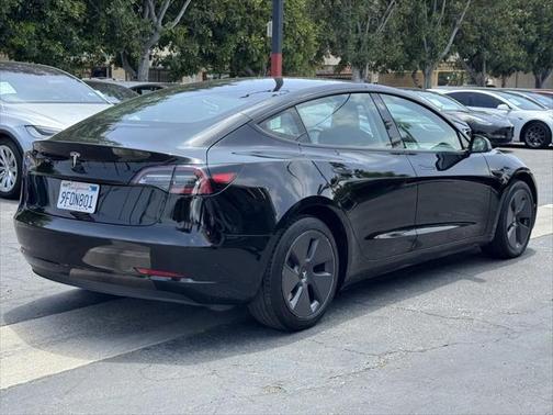 2023 Tesla Model 3 Standard Range