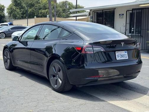 2023 Tesla Model 3 Standard Range