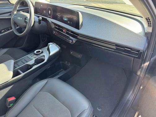 Gravity Blue 2024 Kia EV6 Light Long Range