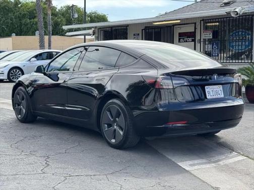 2022 Tesla Model 3 Standard Range