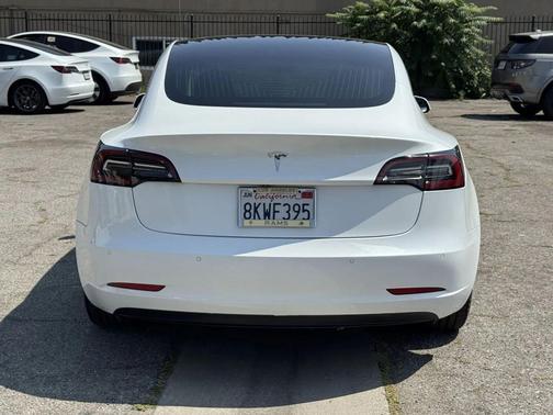2019 Tesla Model 3 Standard Range Plus