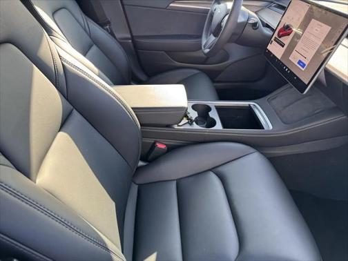 2022 Tesla Model 3 Standard Range