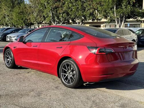 2022 Tesla Model 3 Standard Range