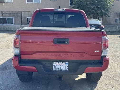 2022 Toyota Tacoma TRD OFF-ROAD