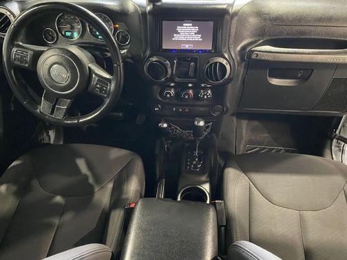 Anvil Clearcoat 2015 Jeep Wrangler Unlimited Sport