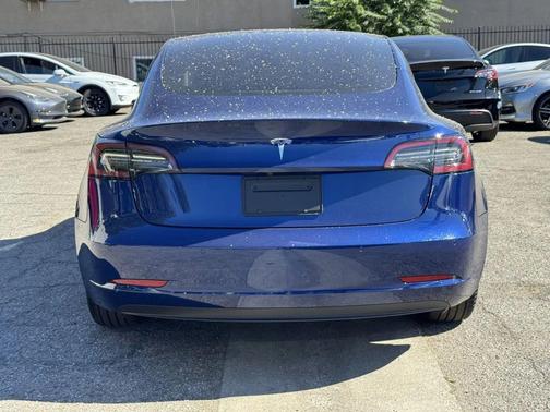 2022 Tesla Model 3 Standard Range