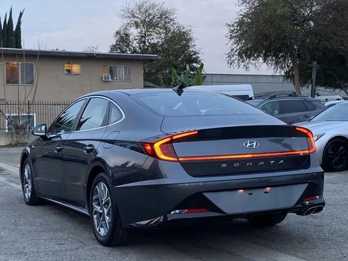 2023 Hyundai SONATA SEL