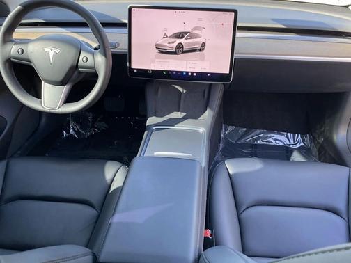 2023 Tesla Model 3 Standard Range