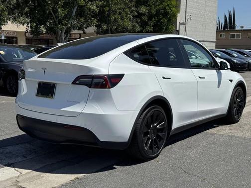 2021 Tesla Model Y Long Range Dual Motor All-Wheel Drive