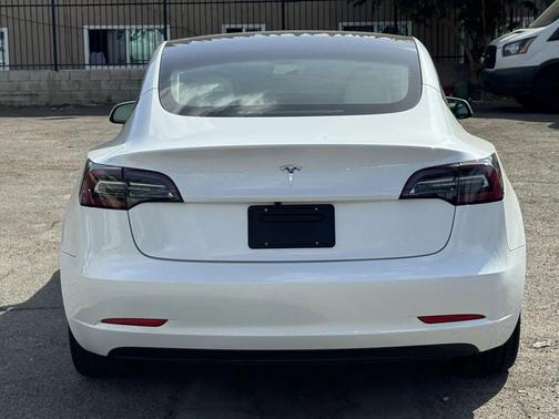2023 Tesla Model 3 Standard Range