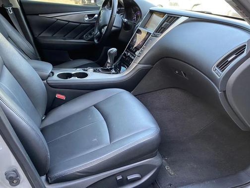 2014 INFINITI Q50 Premium