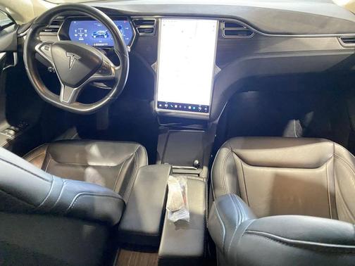 2016 Tesla Model S 75D