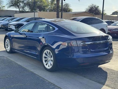 2016 Tesla Model S 75D