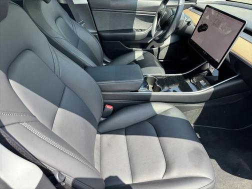 2018 Tesla Model 3 Mid Range