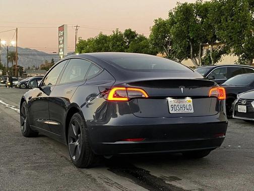 2023 Tesla Model 3 Standard Range