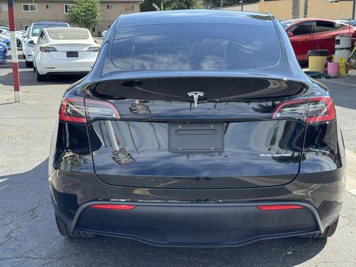 2020 Tesla Model Y Long Range Dual Motor All-Wheel Drive