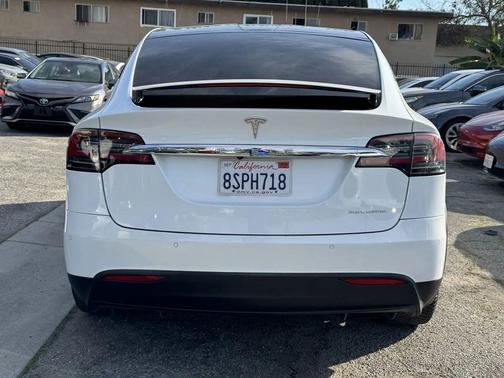 2020 Tesla Model X Long Range Plus Dual Motor All-Wheel Drive