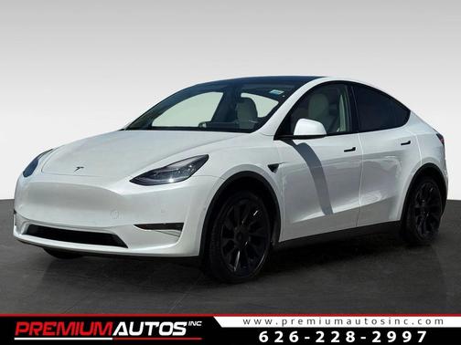 2021 Tesla Model Y Standard Range Rear-Wheel Drive