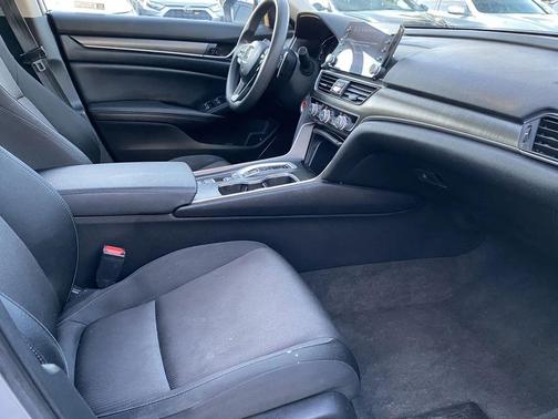 2021 Honda Accord Hybrid Base