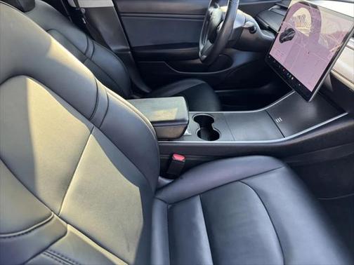 2017 Tesla Model 3 Long Range