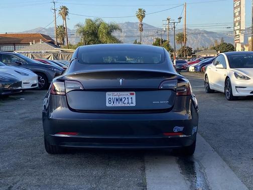 2021 Tesla Model 3 Long Range
