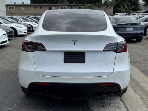 2020 Tesla Model Y Long Range Dual Motor All-Wheel Drive