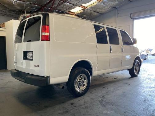 2021 GMC Savana 2500 Work Van