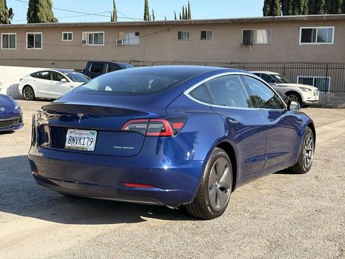 Blue 2020 Tesla Model 3 Long Range