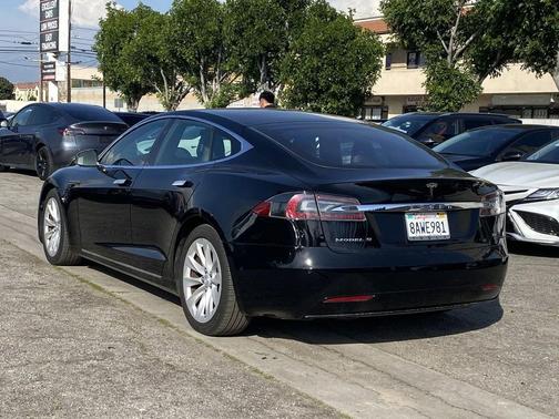 2017 Tesla Model S 75