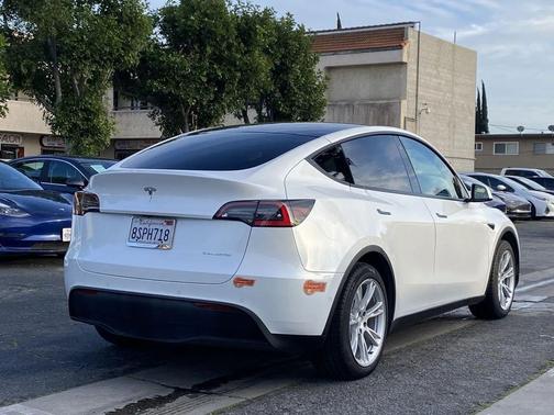 2020 Tesla Model Y Long Range Dual Motor All-Wheel Drive