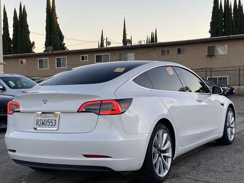 2020 Tesla Model 3 Standard Range Plus