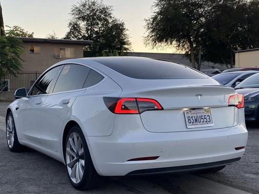2020 Tesla Model 3 Standard Range Plus