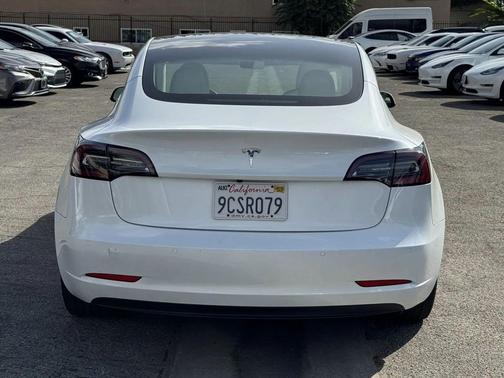 2022 Tesla Model 3 Standard Range