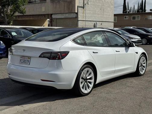 2022 Tesla Model 3 Standard Range