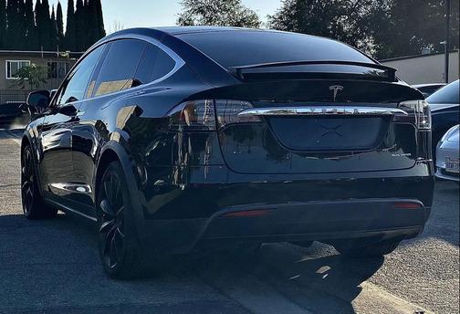2019 Tesla Model X 