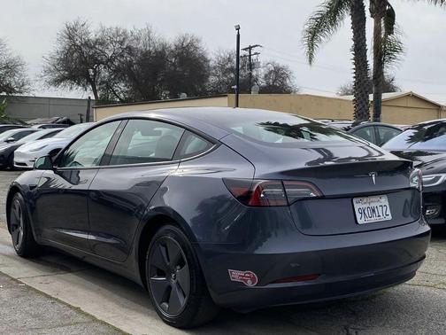 2023 Tesla Model 3 Standard Range